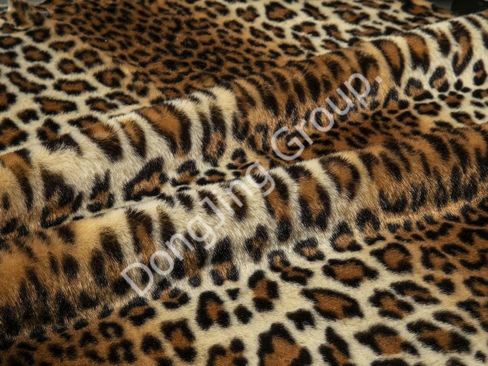 Quomodo singula tincta structura augent firmitatem Beige Indian Leopard Print Faux Fur Fabric?