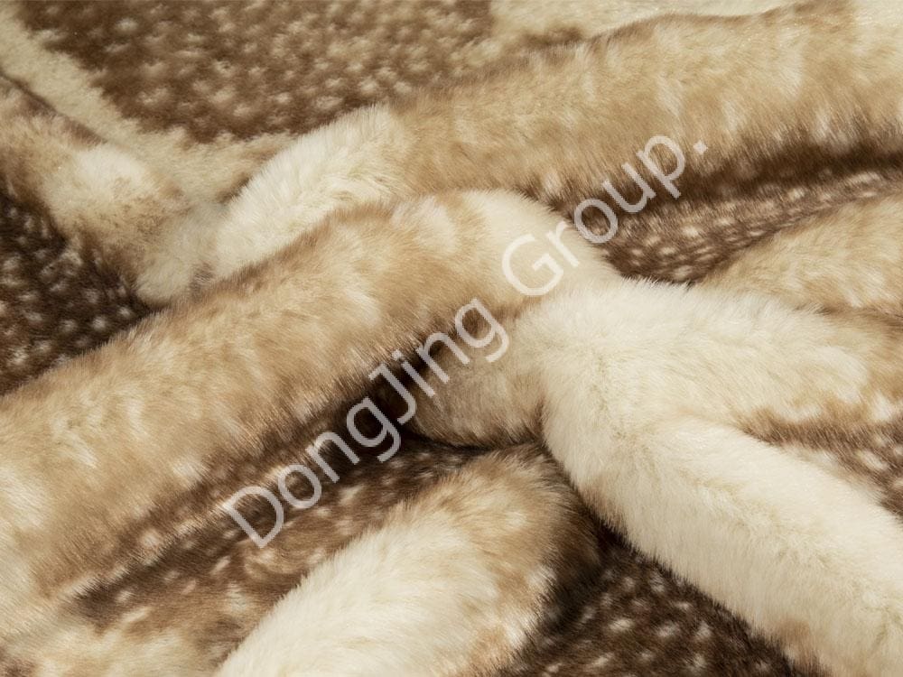 9HG0149-Off-cervus albus print faux fur fabric