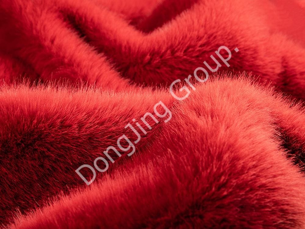 Calor ac solatium Lint-Free Fox Fur Faux Fur Fabric: optimus hiemis fabrica electionis