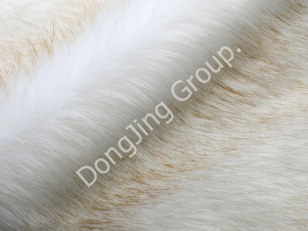 DP0622A-Belaged capillus tip faux fur fabric