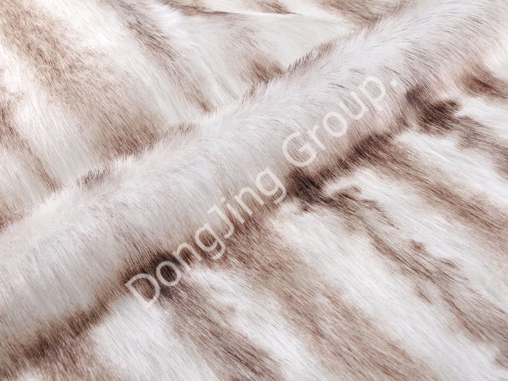 DP0626-album tinctum tip faux fur fabric